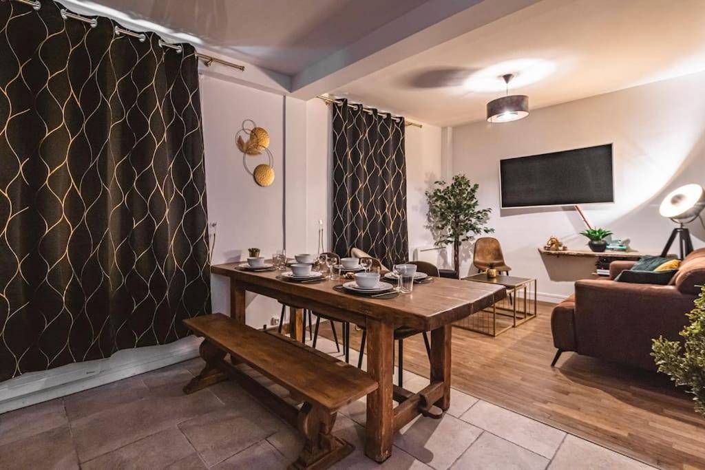 La "Taniere" Pour 6 Personnes Apartment Isles-sur-Suippe Exterior photo